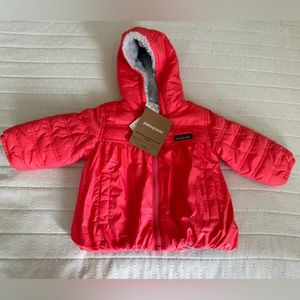 Patagonia baby girl jacket 6-12 months. NWT